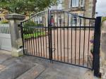 Home Garden Powder Coated Top Spear Metal Tubular Black Wrought Iron Fence