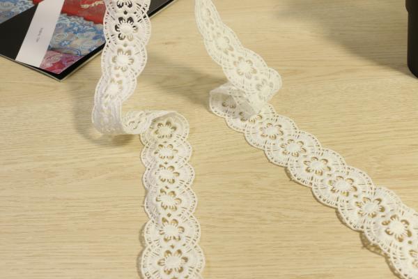 Buy cheap 45mm Width Guipure Lace Trims , Multiapplication Floral Lace Ribbon from wholesalers