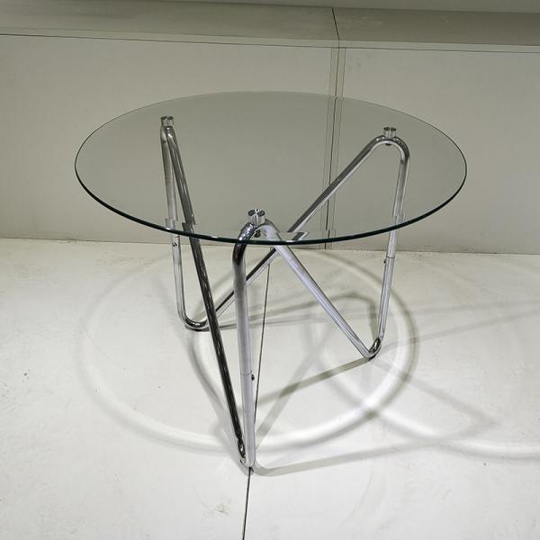 Buy cheap Modern Simple 66 * 66 * 55cm Tempered Glass Coffee Table Wear Resistant from wholesalers