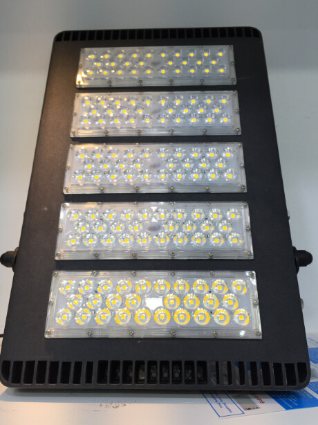 Outdoor 240W LED Flood Light Meanwell HLG Power Supply With 5 Years Warranty