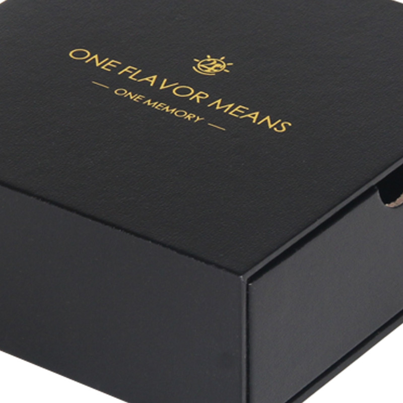 4C Offset Perfume Packaging Boxes CMYK Spot UV With Gold Stamping