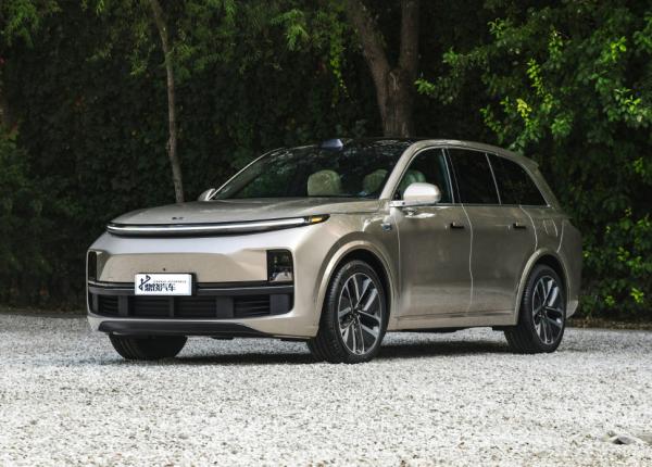 Buy cheap 2024 ODM Sport Li Xiang Electric Car 12h Charging L8 High Speed New Energy Hybrid Gas Car from wholesalers