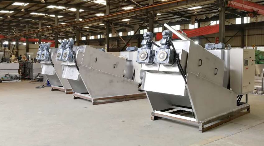 Volute Screw Press for Sludge Dewatering in Textile Wastewater Treatment Weight 90 kg