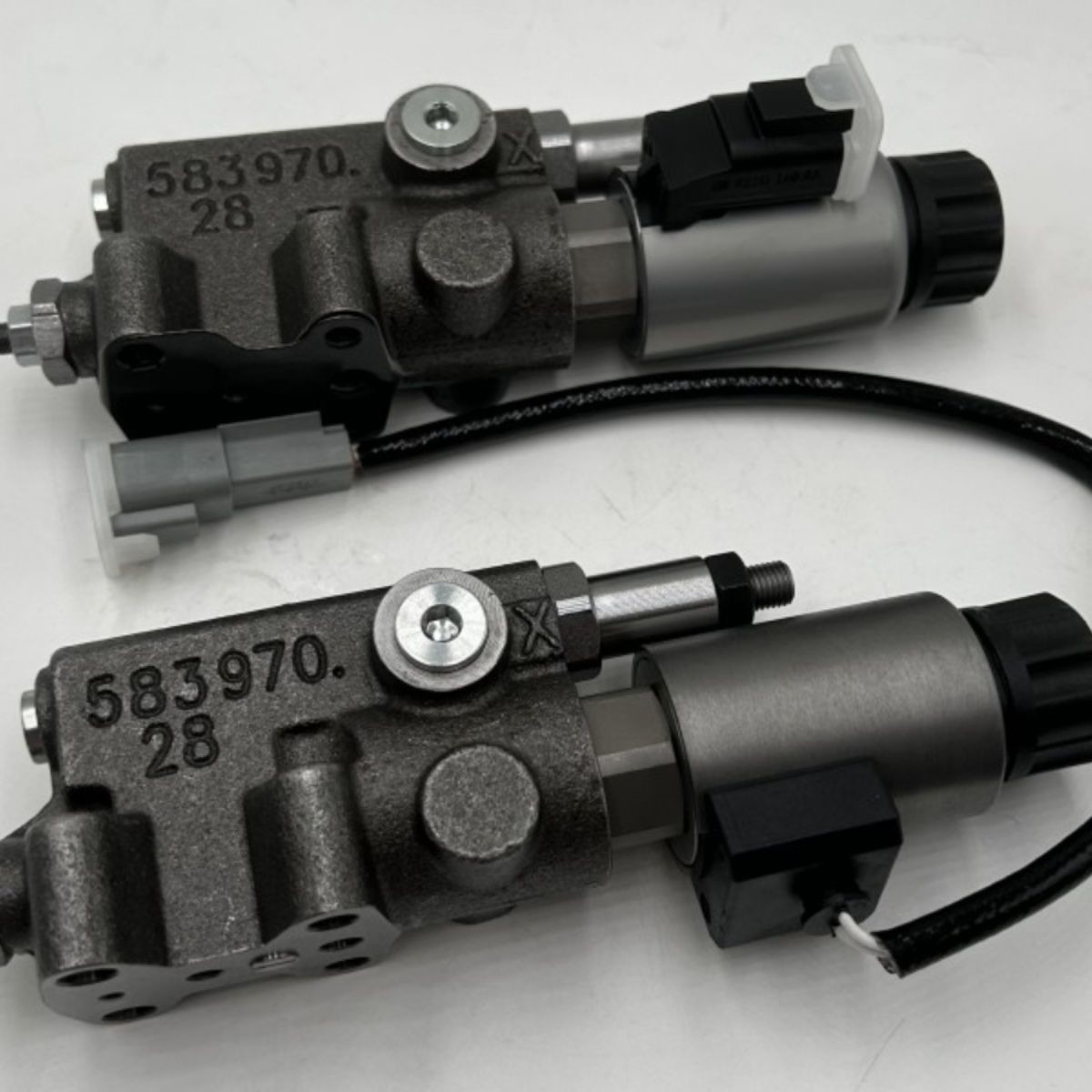 STAR ZEBRA 2590907 259-0907 Fan Pump Solenoid Valve fit E345D E330D E336D Pump Control Valve 58397028 583970 for CAT Caterpillar C9 C13