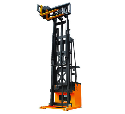 Electric Three Way Stacker Forklift 1500kg 6000mm Lifting Height