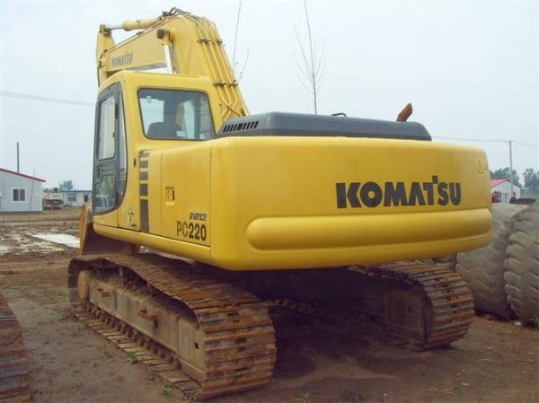 Buy cheap Used KOMATSU PC220-6 Excavator from wholesalers