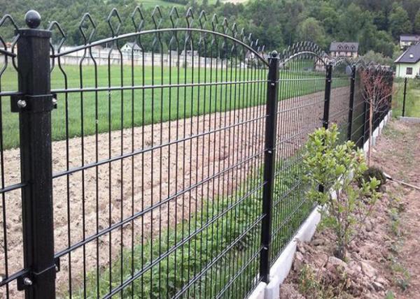 Buy cheap 656 / 868 Double Wire Mesh Fence , Wire Fence Gate Round Post 50MM from wholesalers
