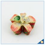 Metal Material Beautiful Flower Shape Crystal Trinket Box SCJ564