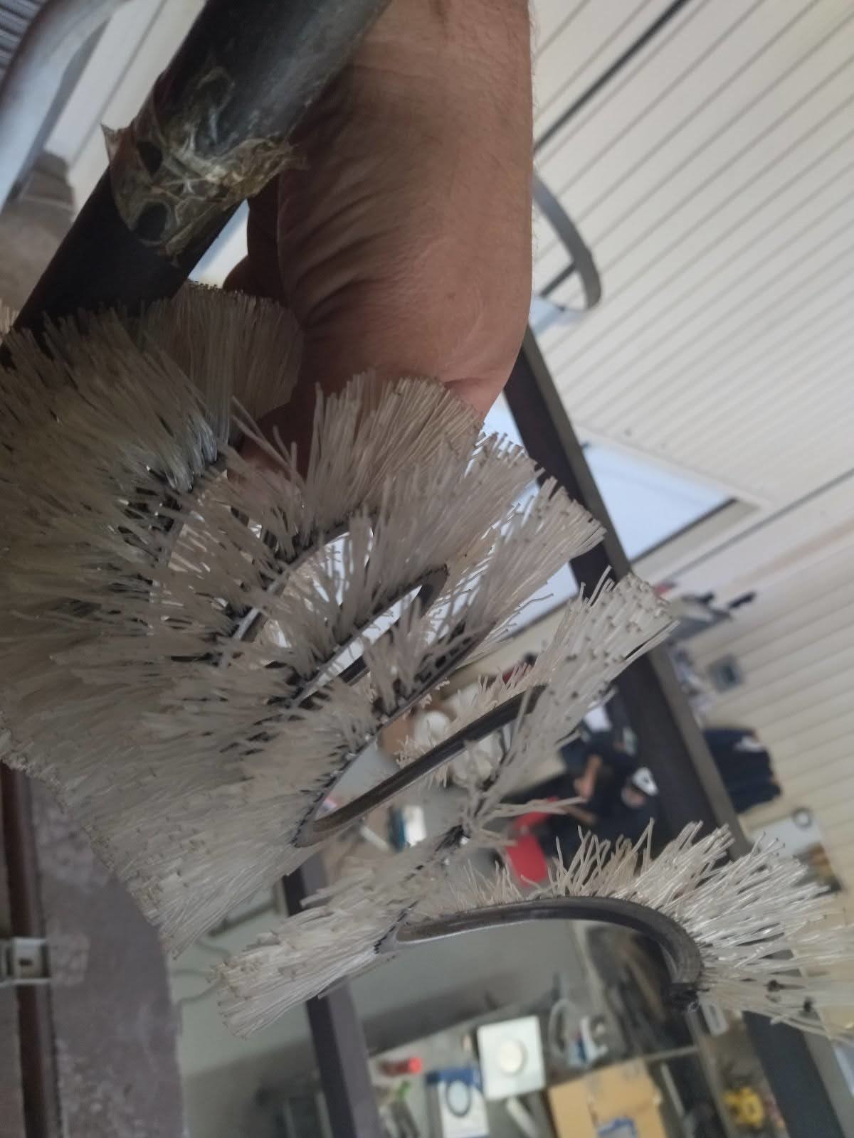 2500mm Length Flexible Industrial Cleaning Spiral Brush 1 Mm PP Bristle