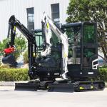 11.8KW 2600rpm 1.8 Ton Mini Excavator Small Digger Machine For Farm
