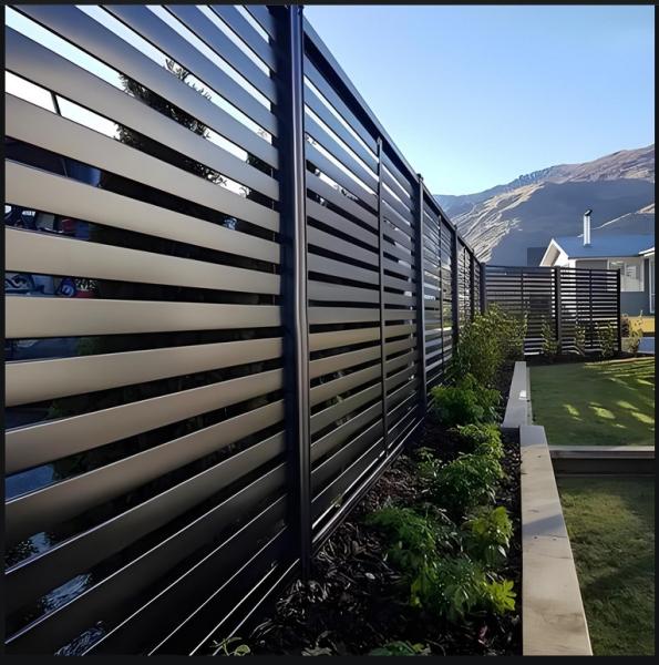 Buy cheap Customizable Metal Security Wall Fence , Outdoor Decoration Metal Garden Privacy Panels from wholesalers