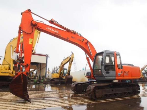 Buy cheap Used Hitachi Excavator Zx200 19400kg Operation Weight 0.8cbm Bucket Capacity from wholesalers