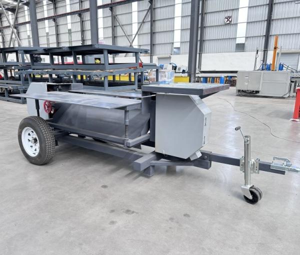 Buy cheap Mobile Wood Pallet Dismantling Sawmill Wood Tray Pallet Cutting Splitting Recycling Machine from wholesalers