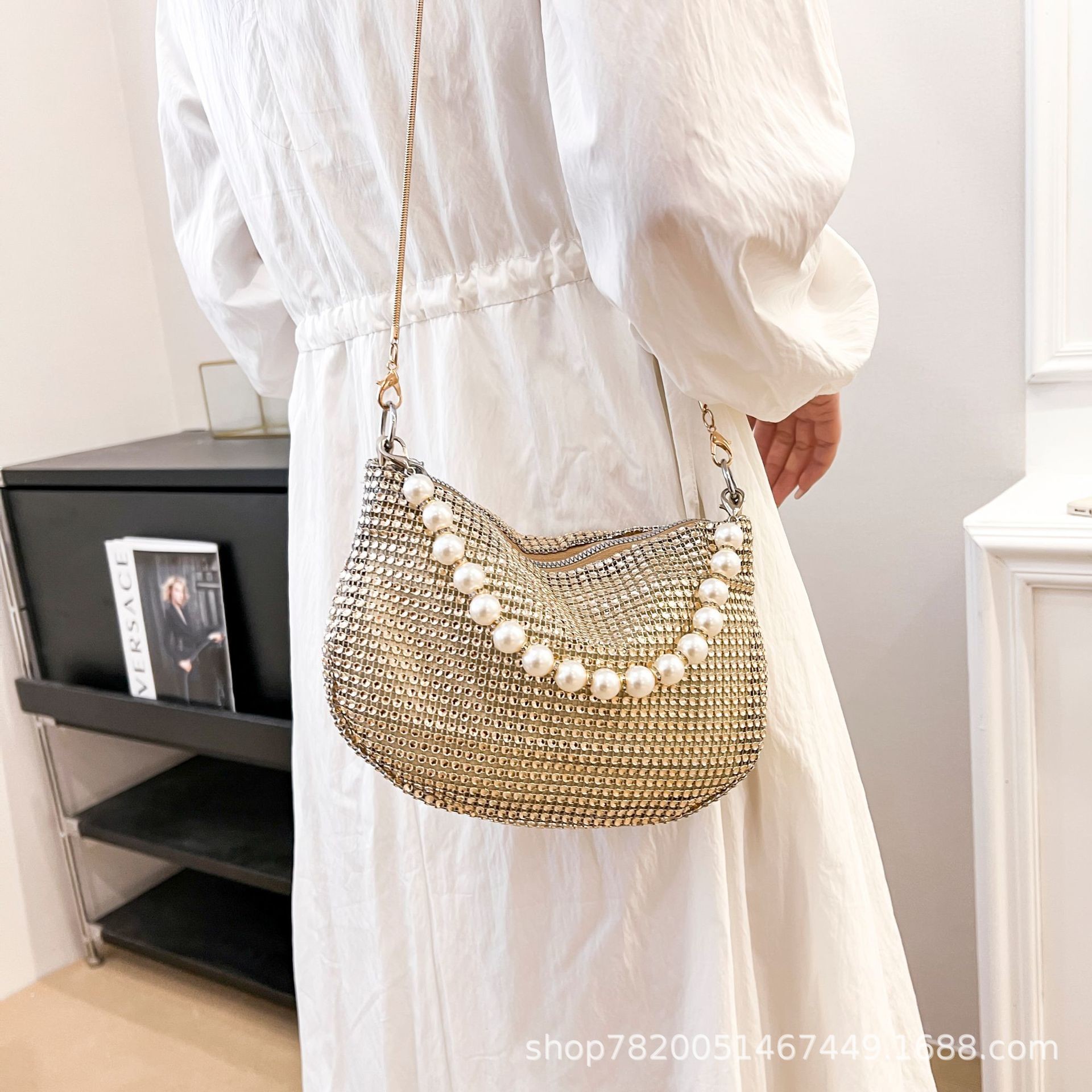 New pearl handle imitation full diamond handbag shoulder bag Cross-border explosive party dinner bag fashion shoulder