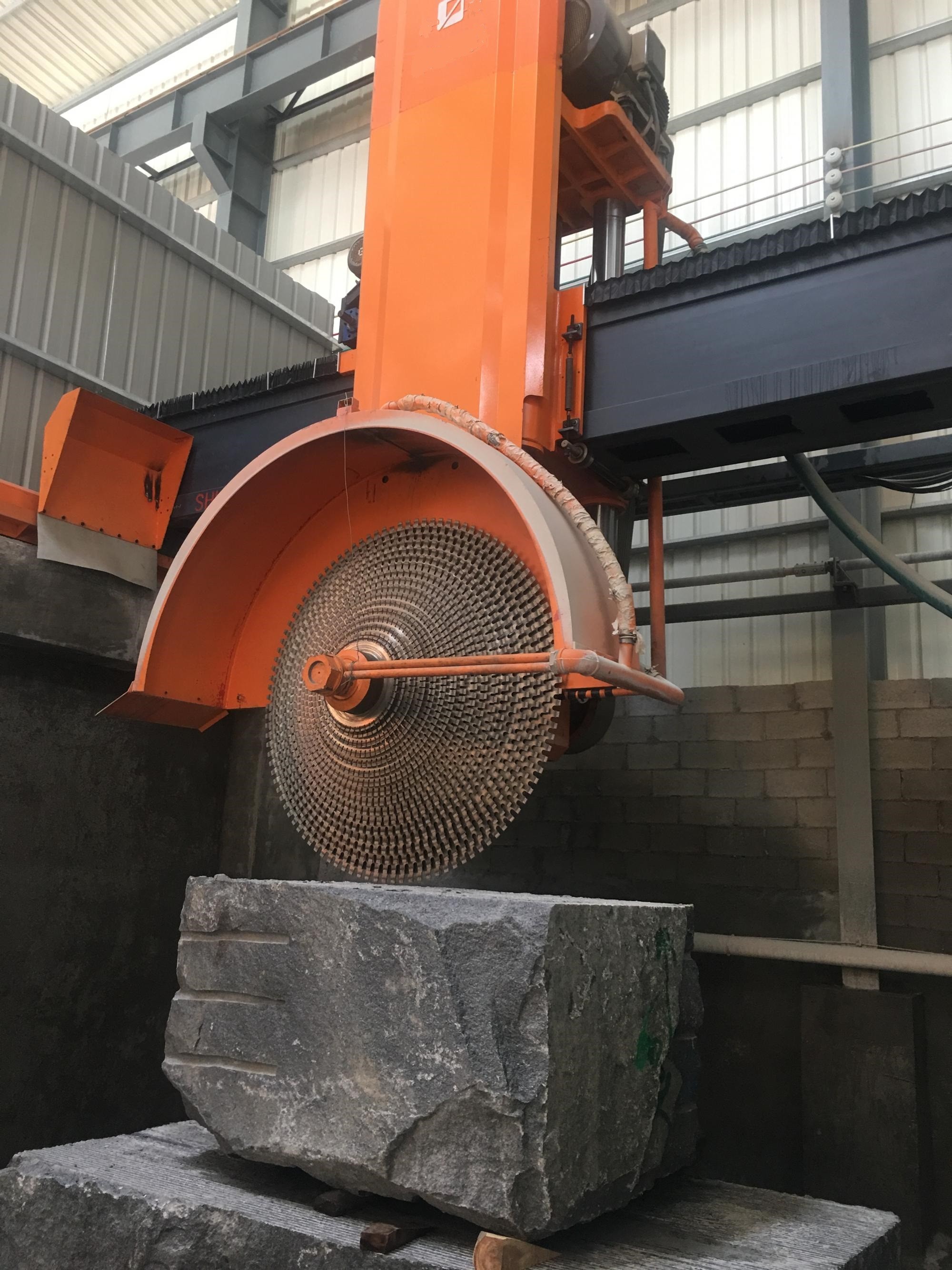 Multi Disc Bridge Stone Block Cutting Machine