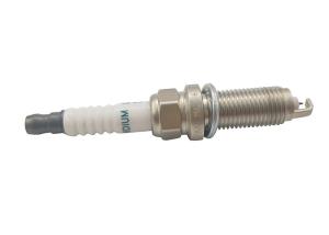 China Car Engine Spark Plugs For  Corolla Prius Scion Lexus SC20HR11 90919-01253 on sale