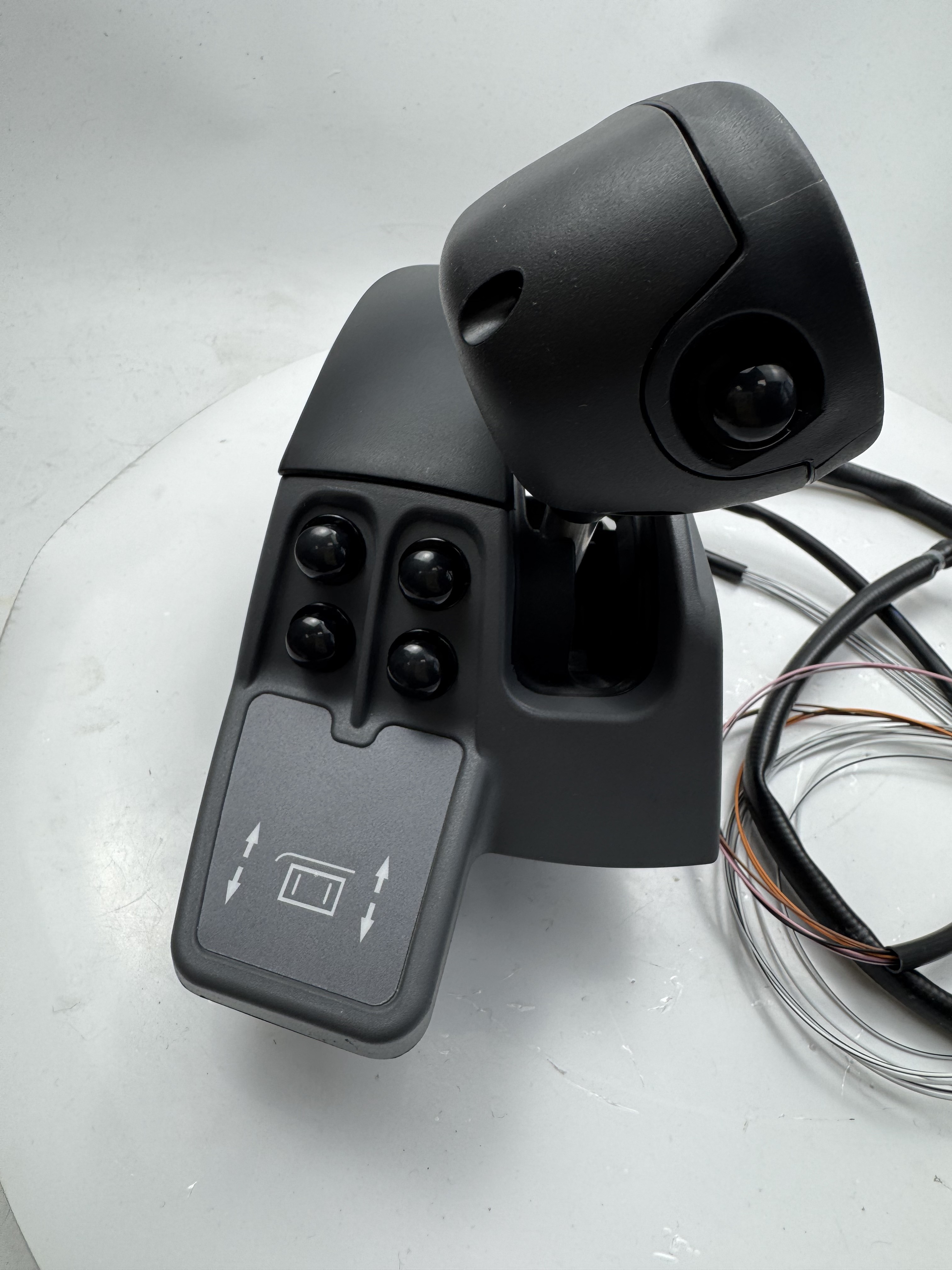 2485118 Conjunction Box Dual-Screen Control Box for Transfer Case 36beam Leveling for Asphalt Paver Spare Parts