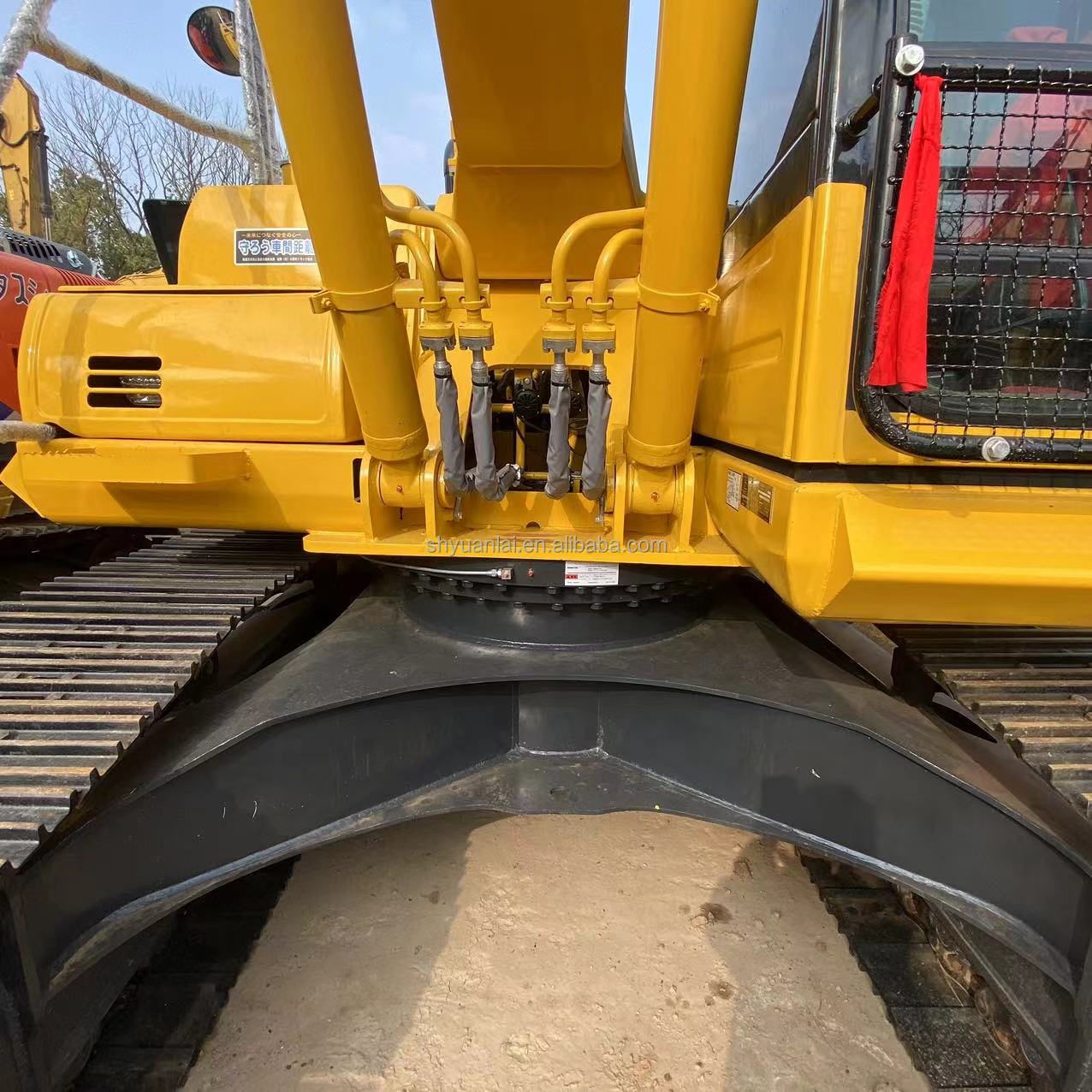 CAT330B Excavator with and Strong Power Operating Weight 20253 Bucket Capacity 0.8m3