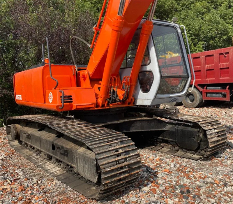 19400KG Orange Good condition Second-hand Hitachi Excavator Zx200 with ISUZU AA-6BGIT Engine