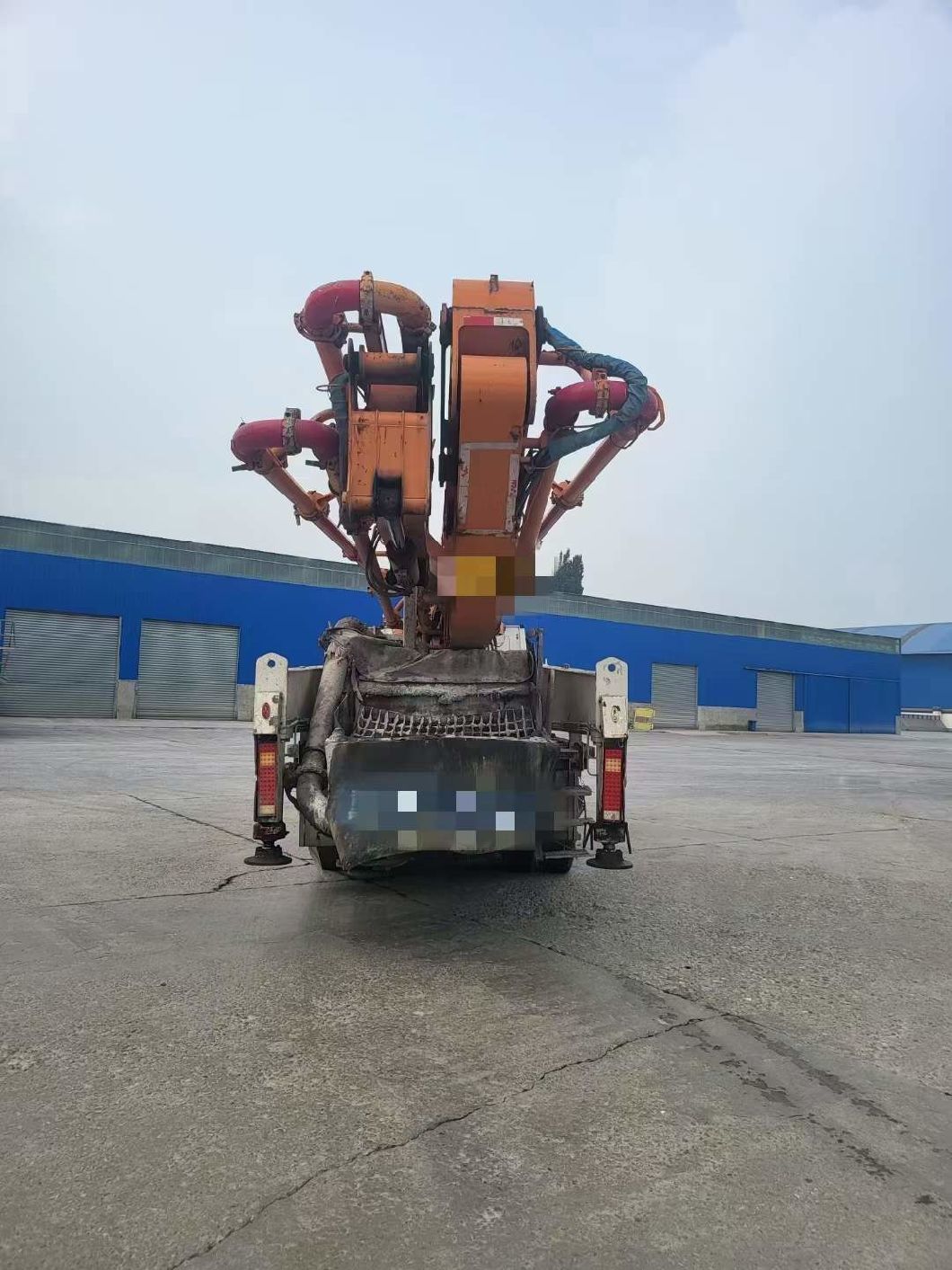 2014 Zoomlion 47m Concrete Pump Truck Concrete Boom Pump Concrete Mixer Machine Mercedes Benz Used Concrete Pump Truck