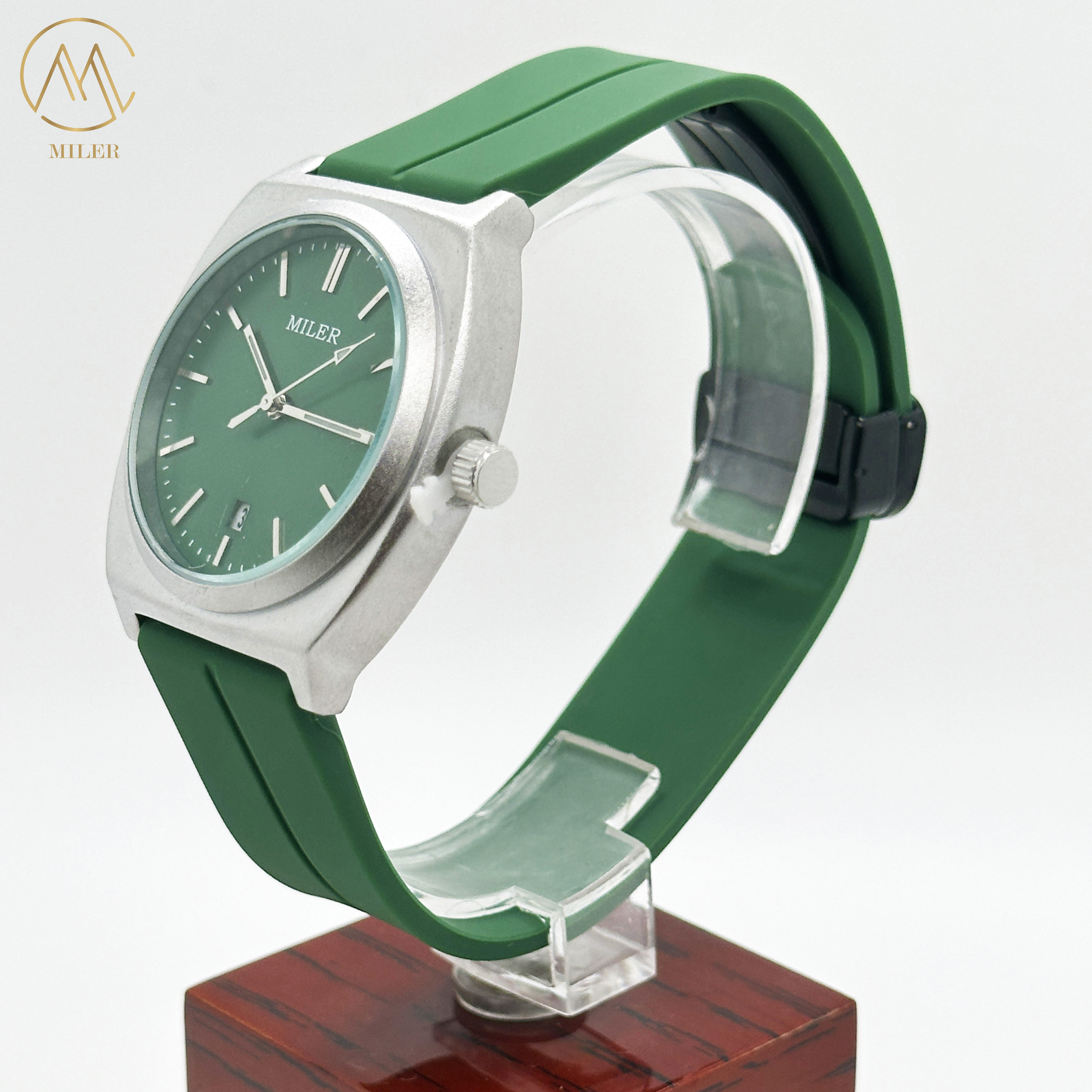 Silicone Case Classic Wrist Watches For Couple 30M Waterproof