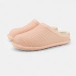 Warm OEM Size 5 Winter Indoor Slippers Wear Resistant For Bedroom