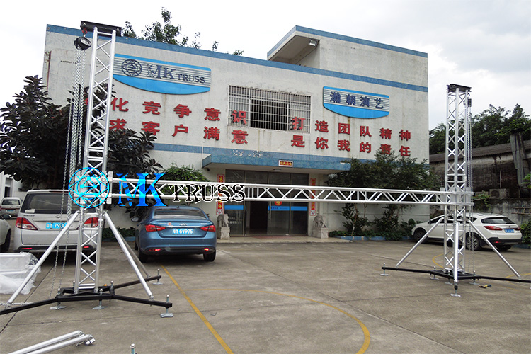 F34 Light Stand Truss The Ultimate Solution for Wedding/Concert/Show/Exhibition Needs