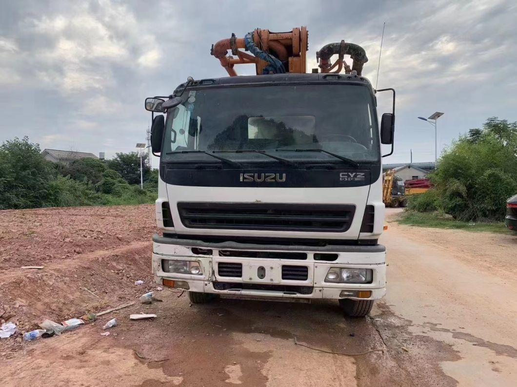 2013 Zoomlion 38m Concrete Pump Truck Pump for Sale