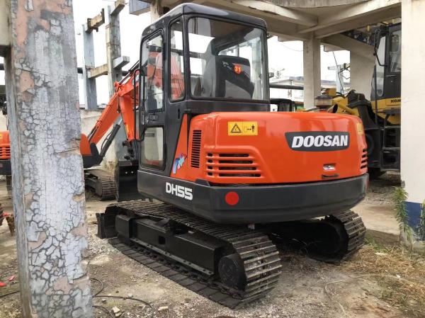 Buy cheap Compact Doosan DH55 Used Digger Doosan 5 Ton Excavator With ISUZU Engine from wholesalers