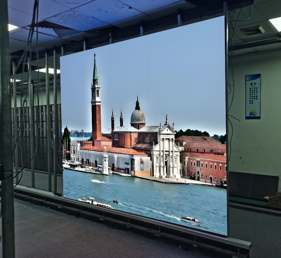 TBC P8 Outdoor SMD LED Display Front Service Maintenance and RGB 3in1 LEDs for Exceptional Outdoor Visuals