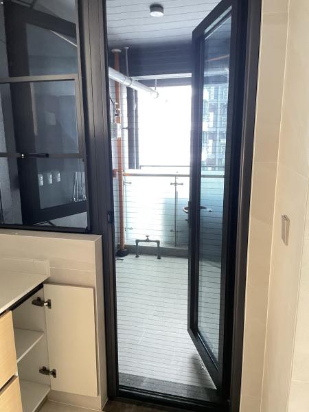 Buy cheap Hennesa Black PHIFER SeeVue Insect Roller Screen Door 600*260cm from wholesalers