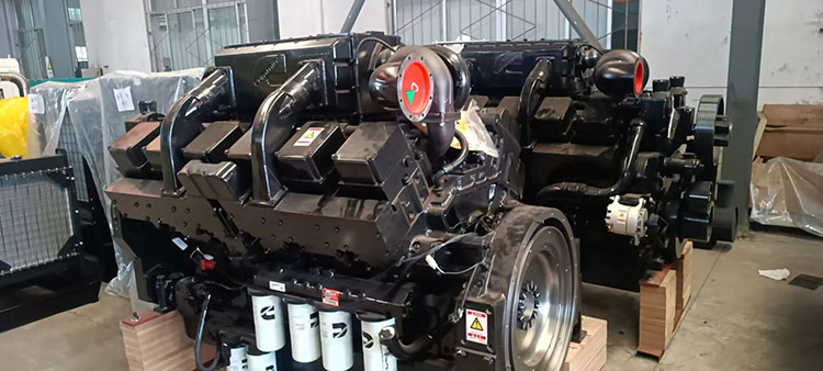 600KW Kangmingsi Generator Set with Soundproofed Soundbox and Direction Injection Engine