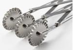 Wholesale Stainless Steel Pizza Cutter 3 Wheels Food Grade Pizza Tool