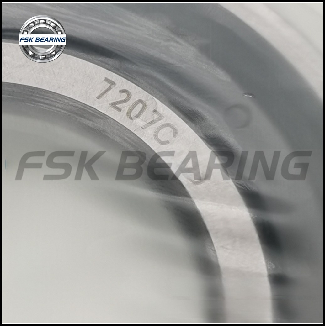 7207CY P5 7207C P5 Single Row Angular Contact Ball Bearing ID 35mm OD 72 mm