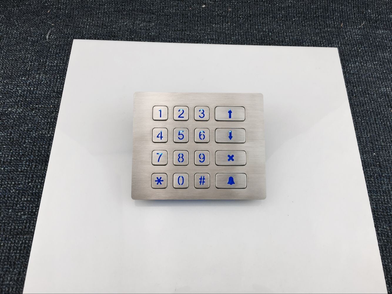 IP65 vandal resistance stainless steel illuminated keypad with 16 keys