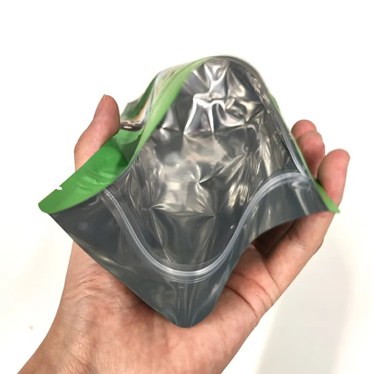 Low MOQ Customized Resealable Stand Up Zip Lock Pouch Bags For Food Package Storage Mylar Bag