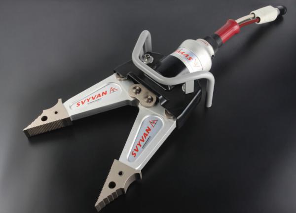 Buy cheap High Efficiencyhydraulic Spreader Tool Hydraulic Cutter Spreader 680mm Opening Distance from wholesalers