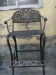 Classic Metal Cast Iron Table And Chairs Black For Home Decoration