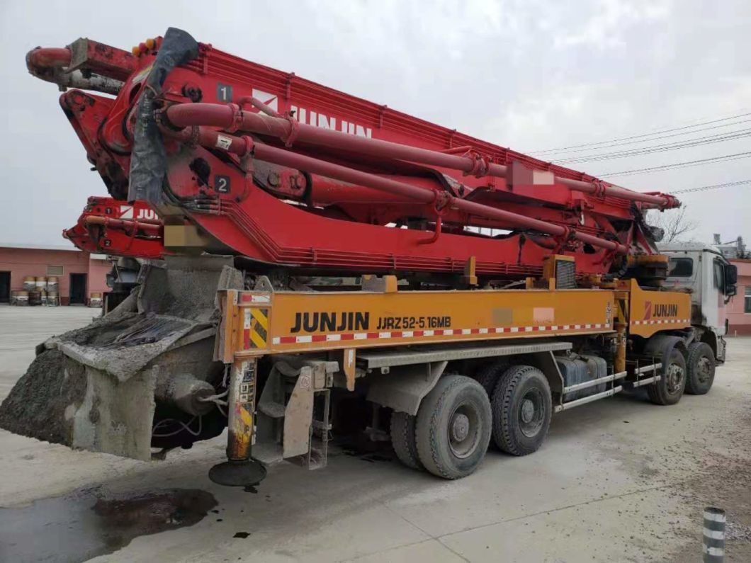 2011 Junjin 52m on Benz. Euro III Used Concrete Pump