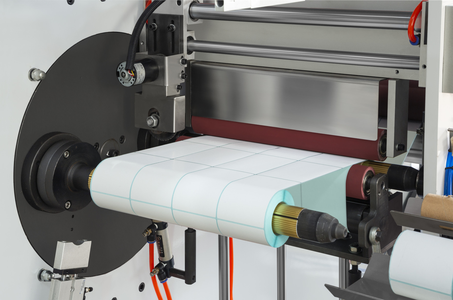 SR-350FQ Paper Core Label Slitting Machine With Auto Loading And Cutting Functions
