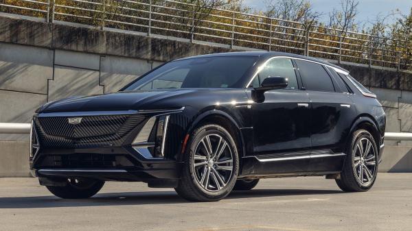 Buy cheap 2024 Cadillac Lyriq 308miles ranges w far posher cabin NEW ENERGY LUXURY Sedan from wholesalers