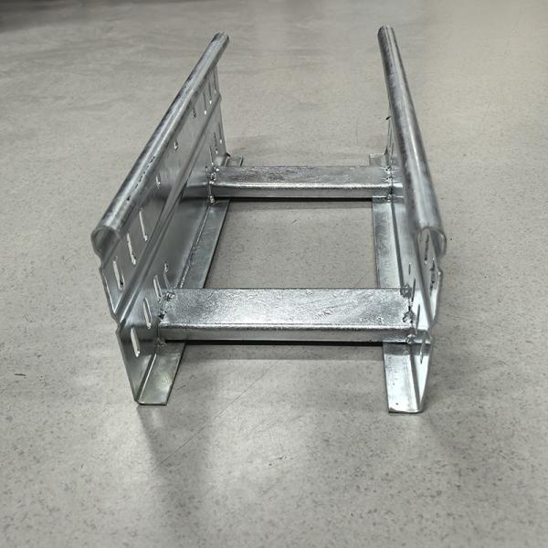 50mm-1000mm Hot Dip Galvanized Cable Tray Customized For Indoor Outdoor