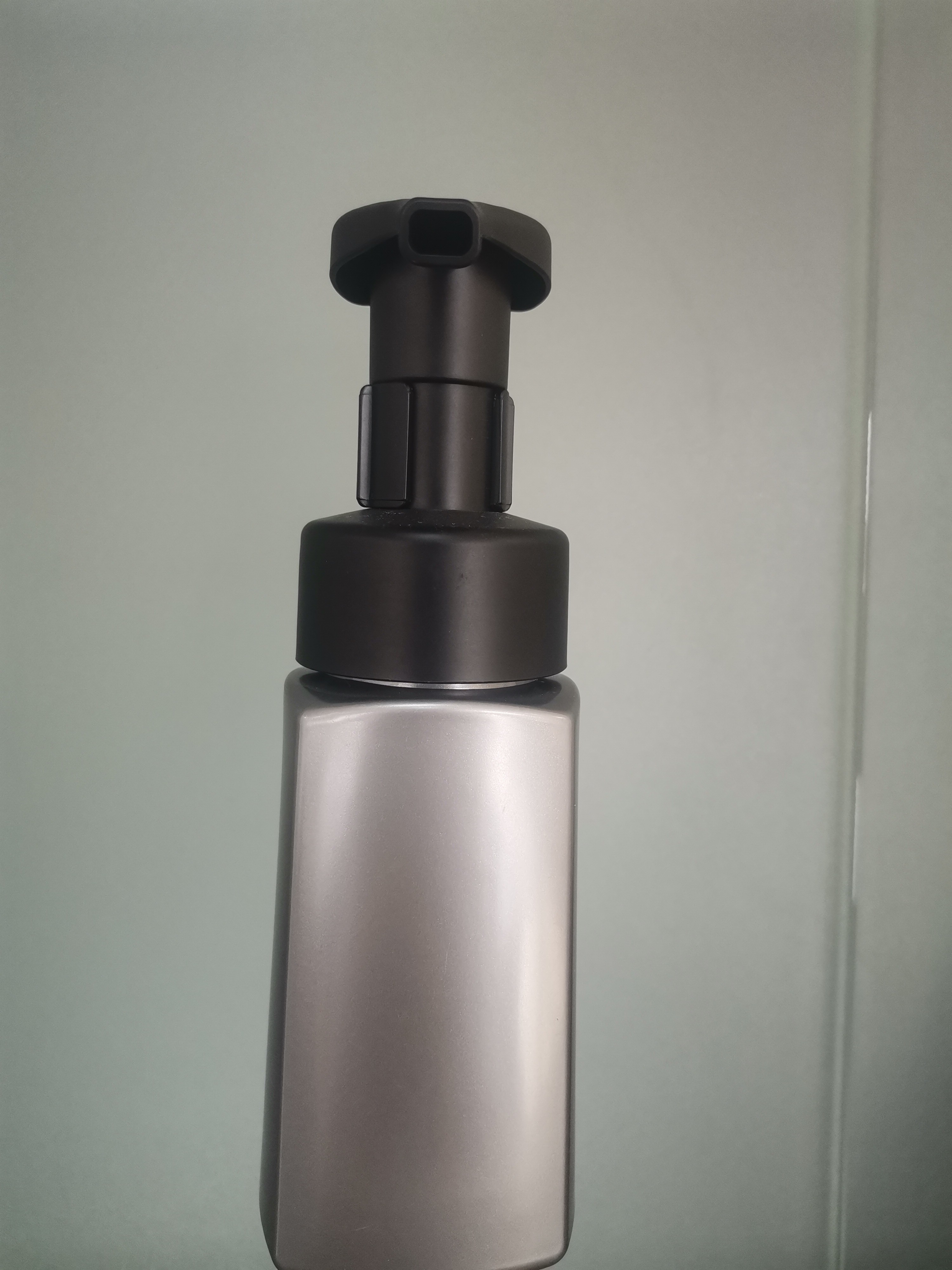 Wear Resistant Outer Spring 43mm Foam Pump Black Matt Color Classic