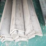 Hot Rolled 201 304 316L Stainless Steel Angle Bar Stainless Angle Bar / Angle