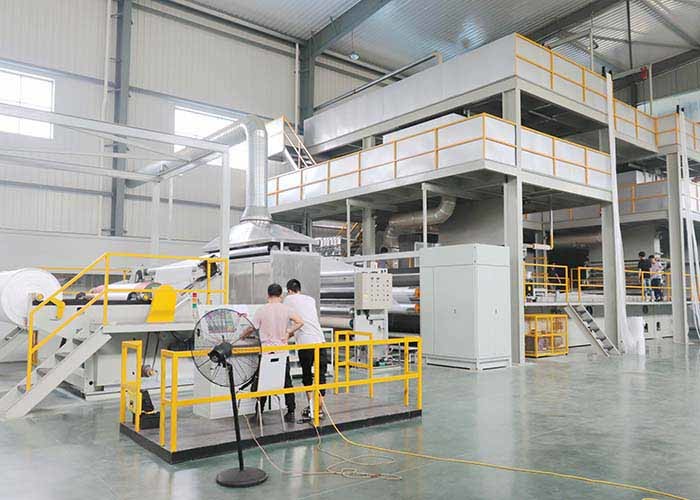 SMS SMMS PP Spunbond Nonwoven Production Line For Medical Products