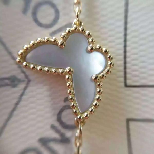 Buy cheap Cheap Price Van Cleef & Arpels 18K Yellow Gold Bracelet White Mother-of-pearl Butterfly Bracelet from wholesalers