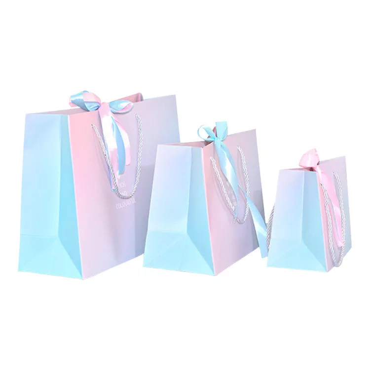 Custom Logo Holographic Gift Paper Clothing Bags ISO Gradient Drawstring Paper Bag