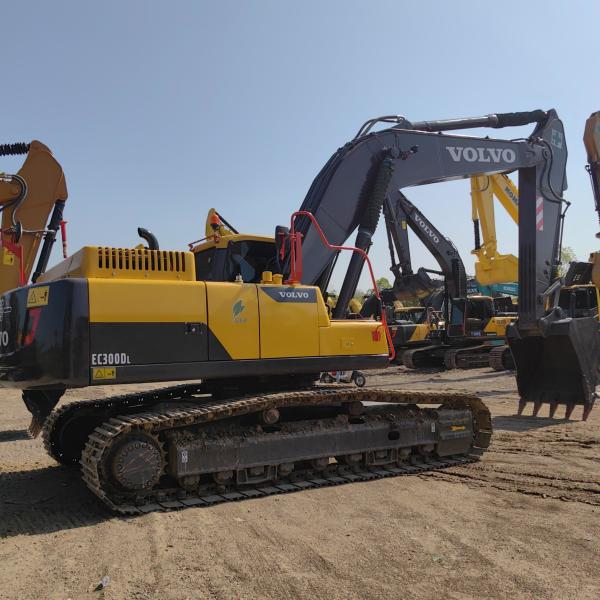 Buy cheap Original Import Used Volvo Excavators Ec300 30ton Tracked Digger Heavy Machinery from wholesalers