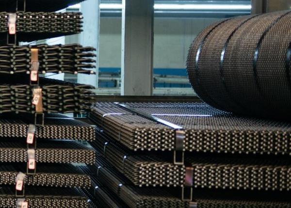 Buy cheap Plain Weave Carbon Woven Wire Screen Mesh Vibrating from wholesalers