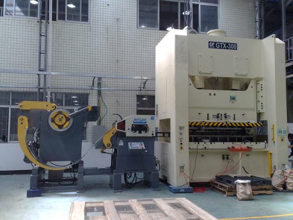 Buy cheap Automatic Uncoiler Thick Material Plate Straightening Machine Stamping Feeder from wholesalers